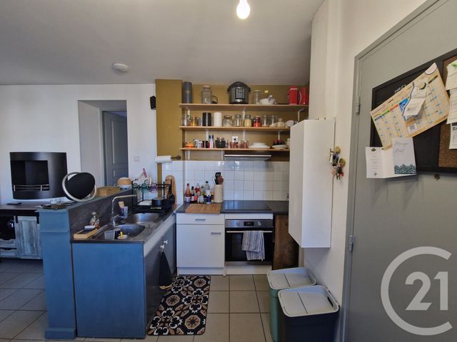 Appartement à louer - 3 pièces - 48.45 m2 - FECAMP - 76 - HAUTE-NORMANDIE - Century 21 Accore