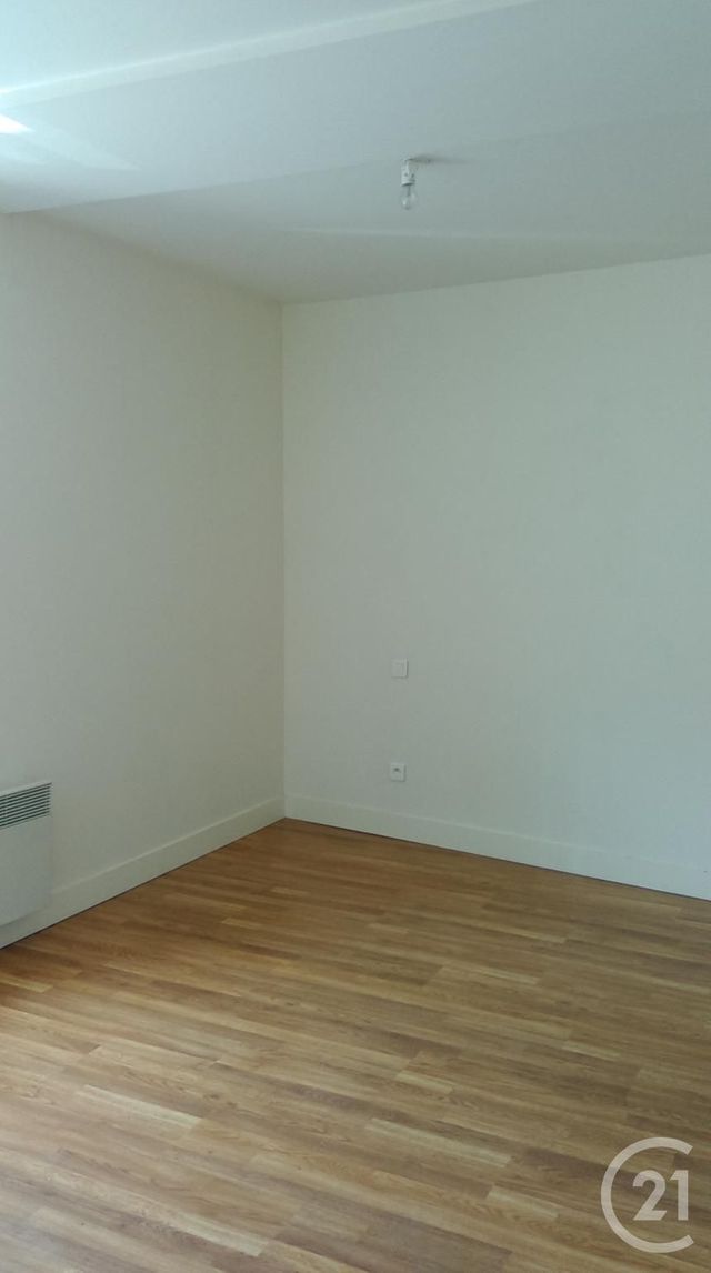 Appartement F2 à louer - 2 pièces - 34.69 m2 - FECAMP - 76 - HAUTE-NORMANDIE - Century 21 Accore
