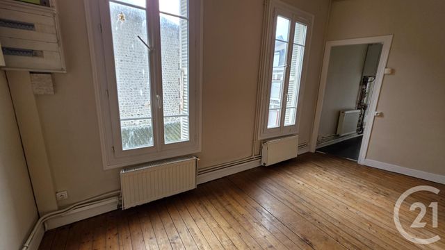 Appartement F4 à louer - 5 pièces - 105.0 m2 - YPORT - 76 - HAUTE-NORMANDIE - Century 21 Accore