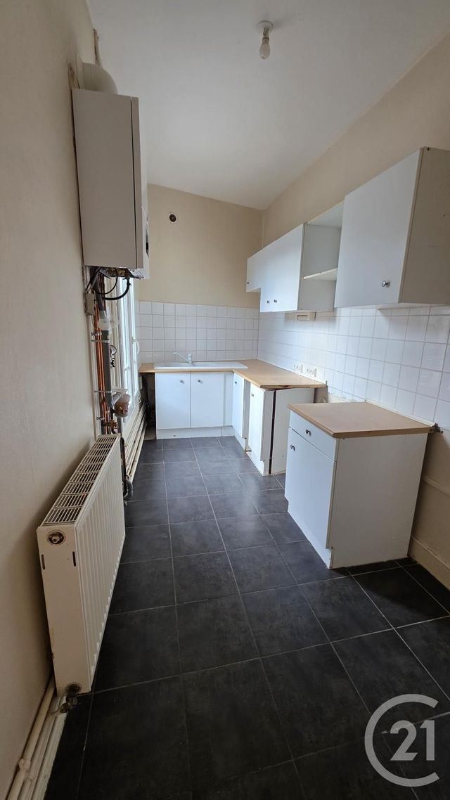 Appartement F4 à louer - 5 pièces - 105.0 m2 - YPORT - 76 - HAUTE-NORMANDIE - Century 21 Accore