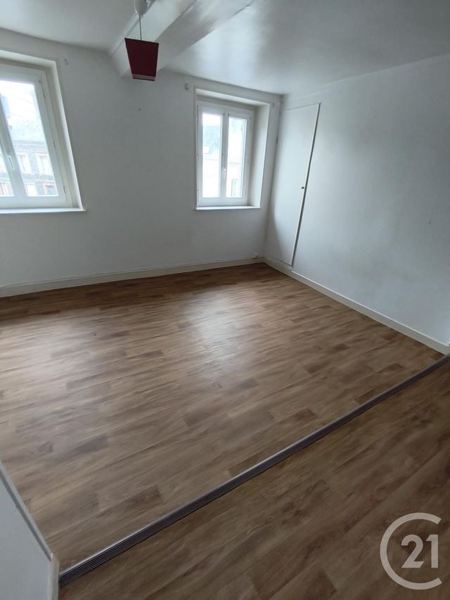 Appartement F2 à louer - 2 pièces - 45.0 m2 - FECAMP - 76 - HAUTE-NORMANDIE - Century 21 Accore